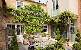 Singer House